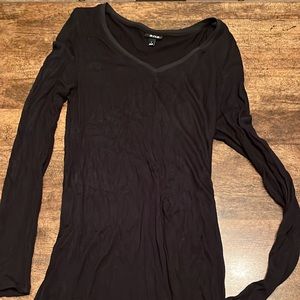 Ana long black long sleeve shirt